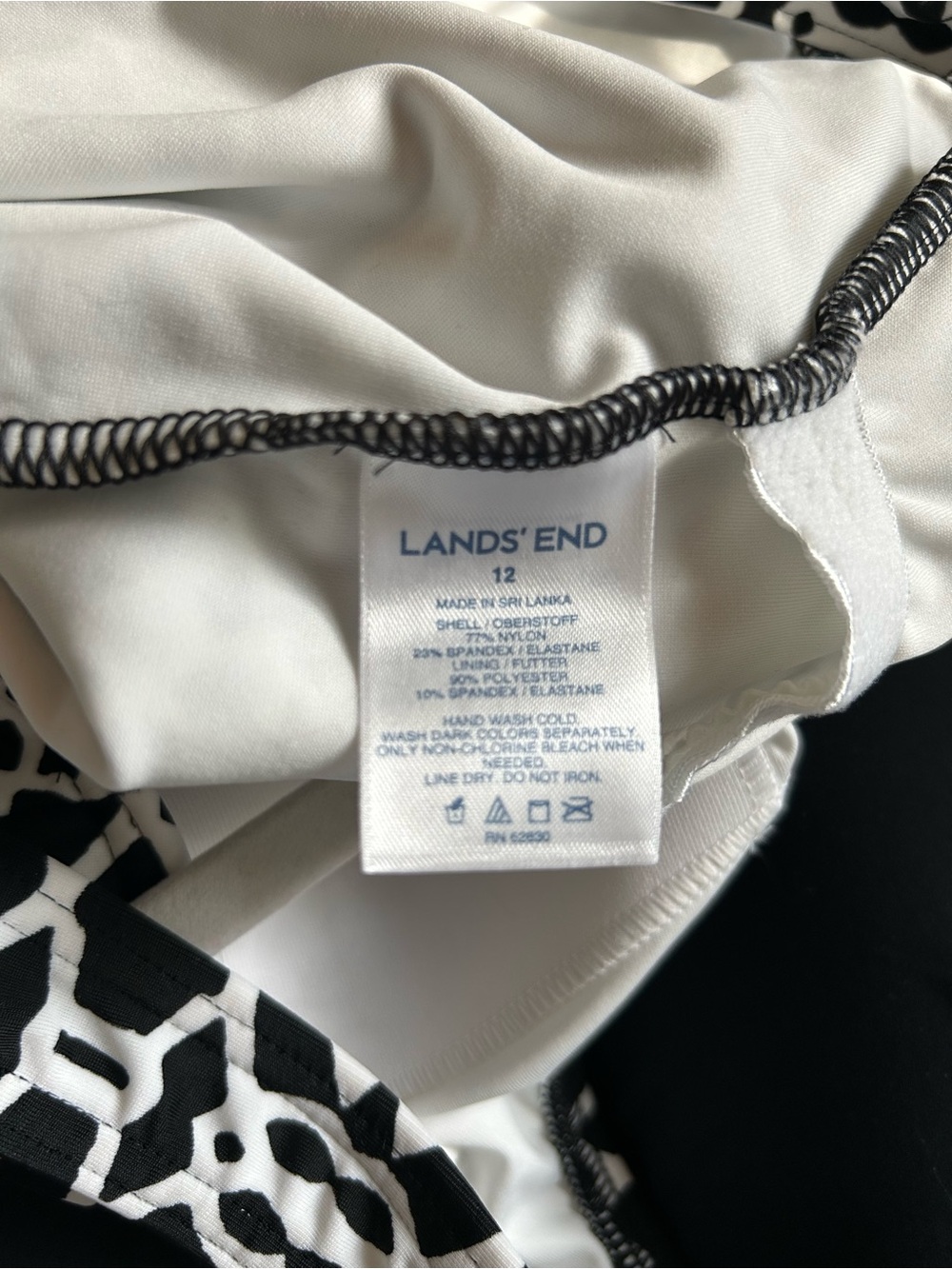 NWOT Lands' End Black and White Printed One-Piece Swimsuit, Size 12 - Picture 5 of 5